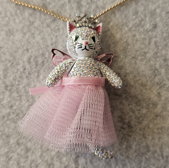 Betsey Johnson Cat Fairy Pendant Slider Necklace - Picture 15 of 16